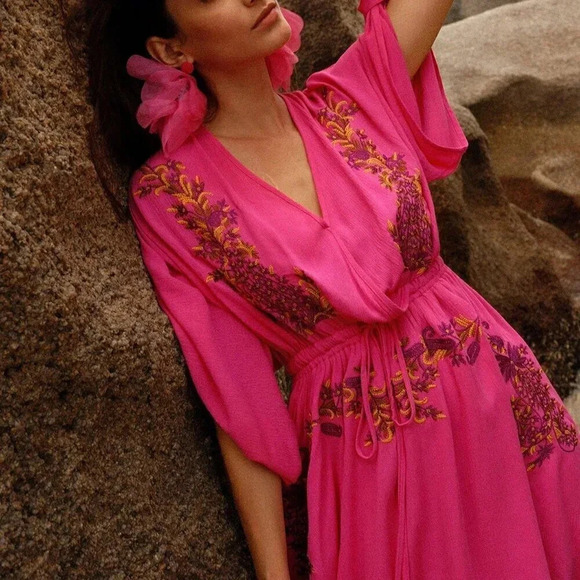 Hot Pink Boho Women's Deep V-Neck Floral Embroidered Batwing Sleeve Dress - Picture 5 of 12